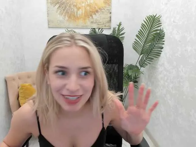 Live sex webcam photo for SaraParK #278116896