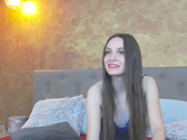 Live sex webcam photo for SaraRamires #276535705