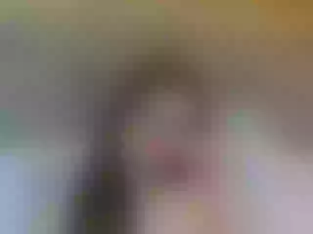 Live sex webcam photo for SaraRamires #276961423