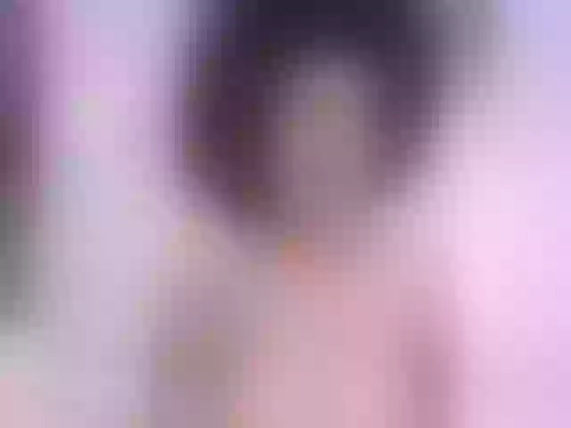Live sex webcam photo for SaraThoms #273716901