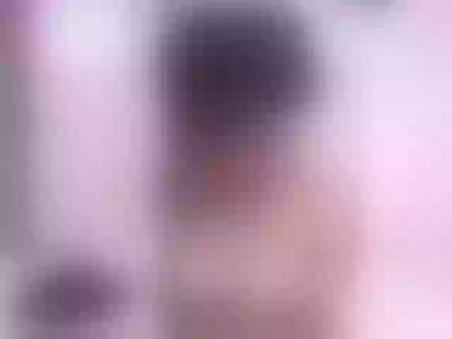 Live sex webcam photo for SaraThoms #273725512