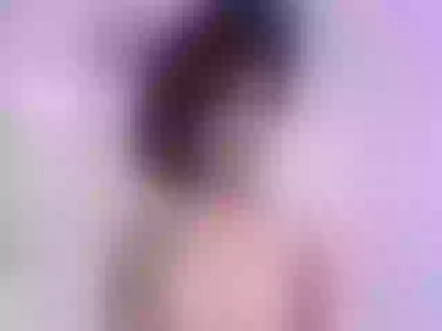Live sex webcam photo for SaraThoms #273841412
