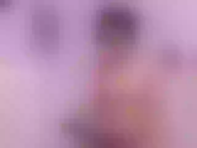 Live sex webcam photo for SaraThoms #273904637