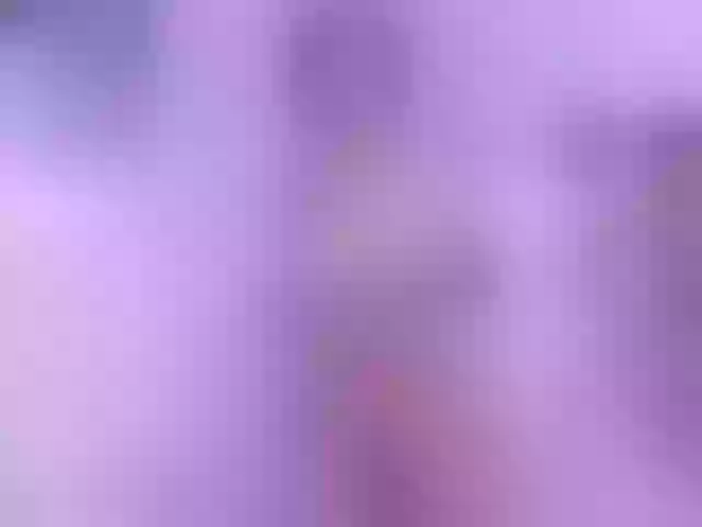 Live sex webcam photo for SaraThoms #273927054