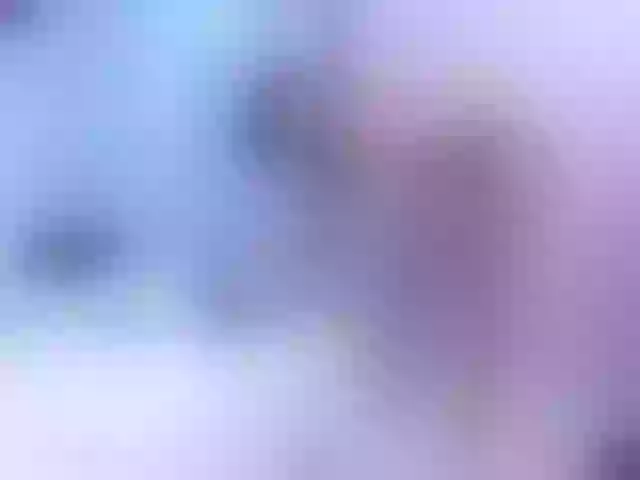 Live sex webcam photo for SaraThoms #273962571