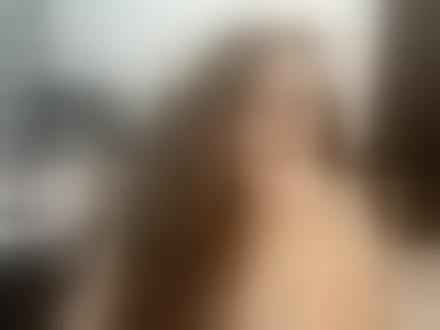 Live sex webcam photo for SaraThonson #294068018