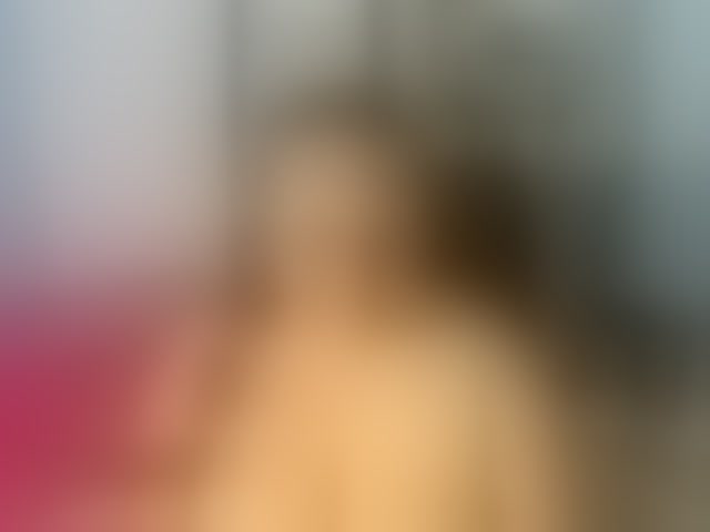 Live sex webcam photo for SaraThonson #294230986