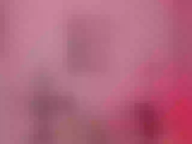 Live sex webcam photo for SaraWinstone1 #292204101