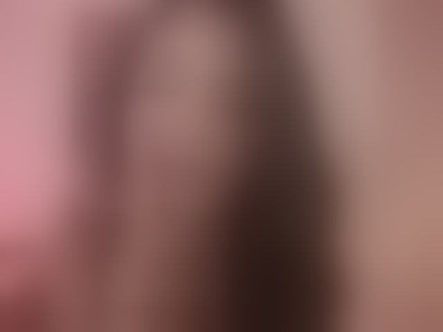 Live sex webcam photo for SaraWinstone1 #293941165