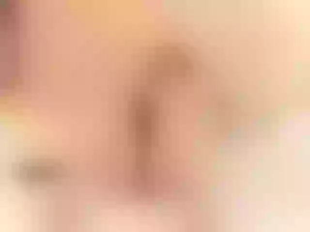 Live sex webcam photo for Saraa10 #275426980