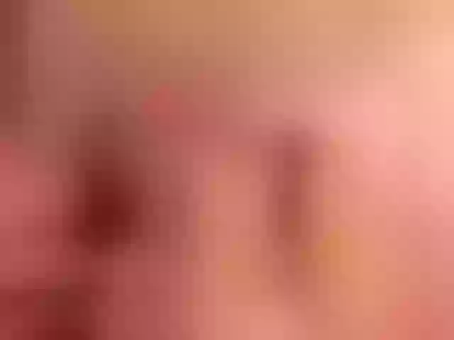 Live sex webcam photo for Saraa10 #275578434