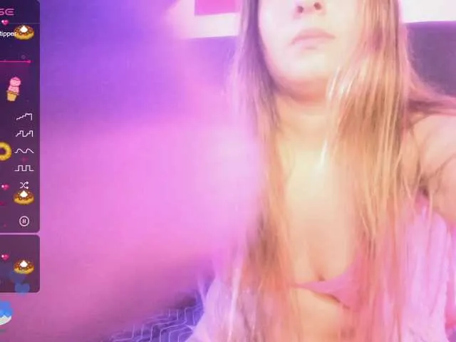 Live sex webcam photo for Saraahrojas #276391279