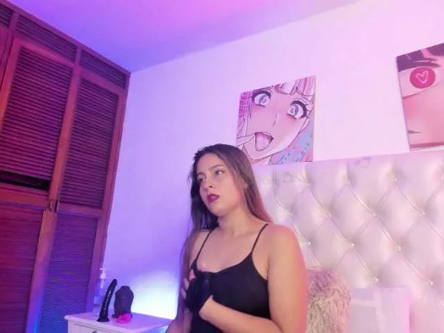 Live sex webcam photo for Saraahrojas #276751802