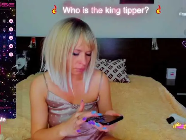 Live sex webcam photo for Saragrend1 #275573790