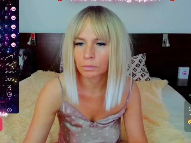 Live sex webcam photo for Saragrend1 #275581698