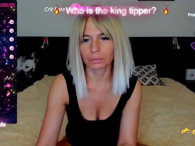 Live sex webcam photo for Saragrend1 #275732275
