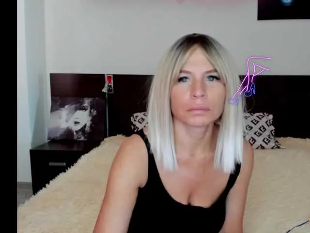 Live sex webcam photo for Saragrend1 #276098965