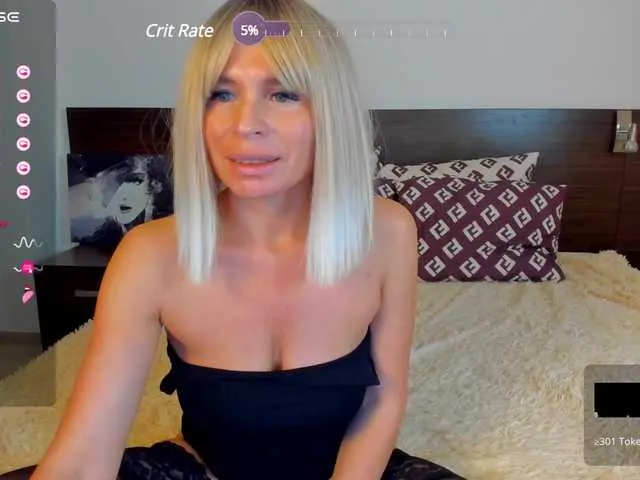 Live sex webcam photo for Saragrend1 #276831582