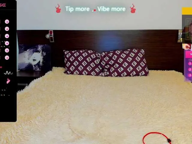 Live sex webcam photo for Saragrend1 #277662984