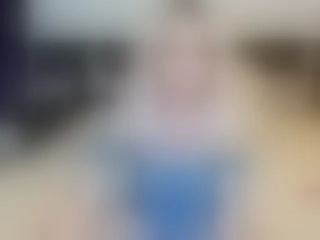 Live sex webcam photo for Saragrend1 #292423257