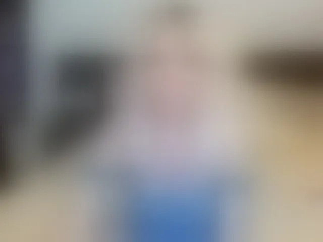 Live sex webcam photo for Saragrend1 #292445694