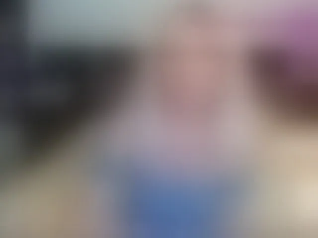 Live sex webcam photo for Saragrend1 #292499780