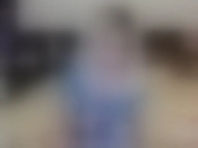 Live sex webcam photo for Saragrend1 #293147266