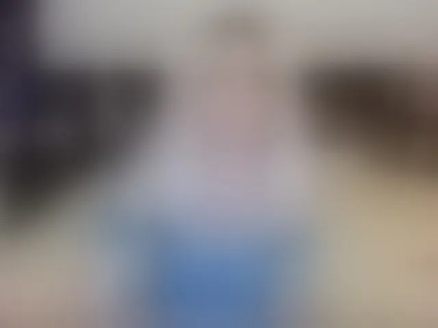 Live sex webcam photo for Saragrend1 #293154317