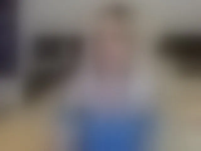 Live sex webcam photo for Saragrend1 #293765368