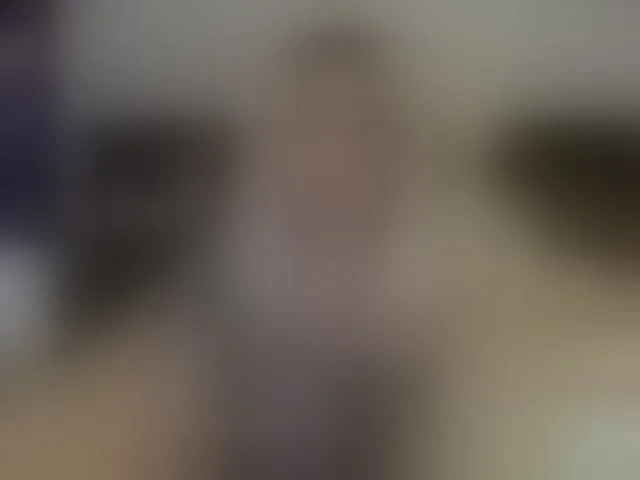 Live sex webcam photo for Saragrend1 #294006729