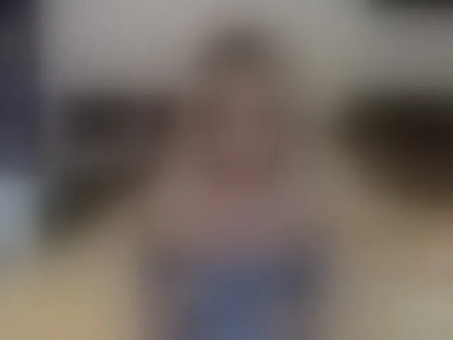 Live sex webcam photo for Saragrend1 #294058574