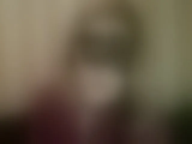 Live sex webcam photo for Sarah-Jane #292988644