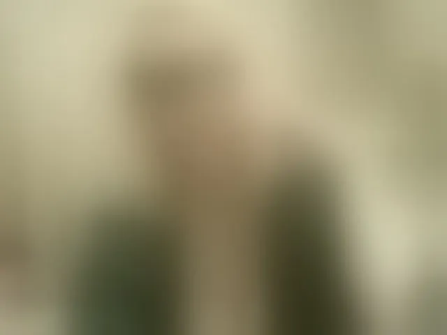 Live sex webcam photo for Sarah-Jane #294159478