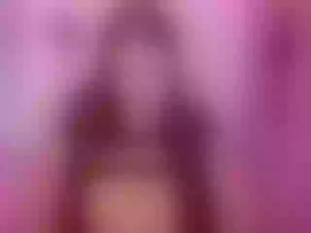 Live sex webcam photo for Sarah2Colliins #290131464