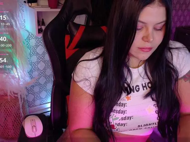 Live sex webcam photo for Sarah2Colliins #290810069