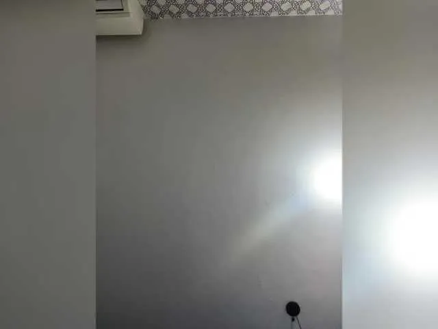 Live sex webcam photo for Sarah2Colliins #290906420
