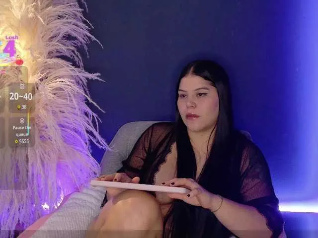Live sex webcam photo for Sarah2Colliins #291096028
