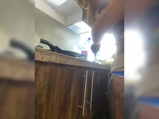 Live sex webcam photo for Sarah2Colliins #291794828