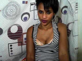 Live sex webcam photo for Sarah513 #236437313