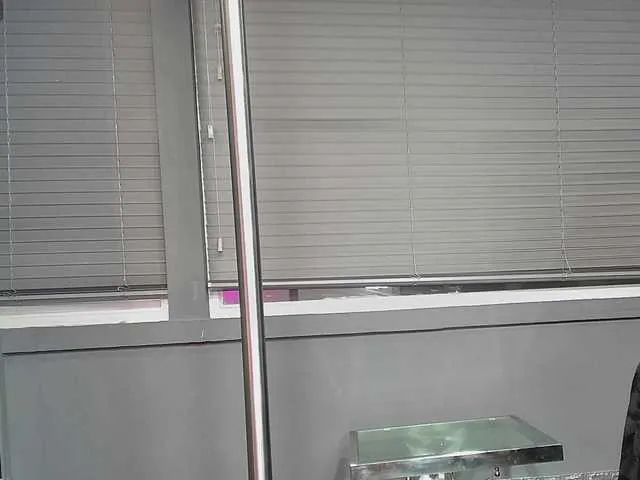Live sex webcam photo for Sarah917 #291626021