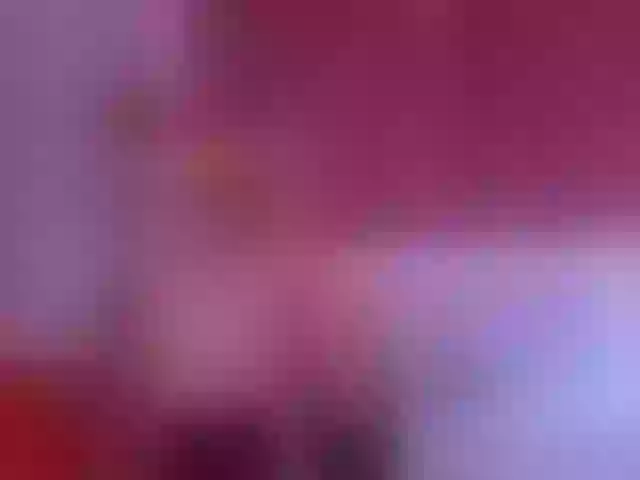 Live sex webcam photo for SarahMann #272952720