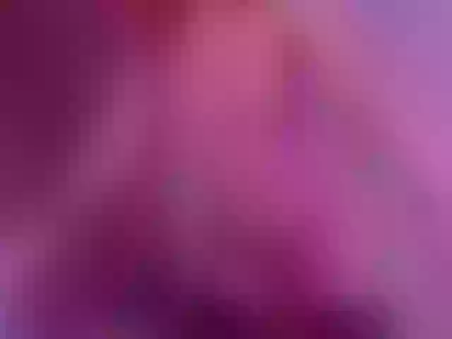 Live sex webcam photo for SarahMann #272960332
