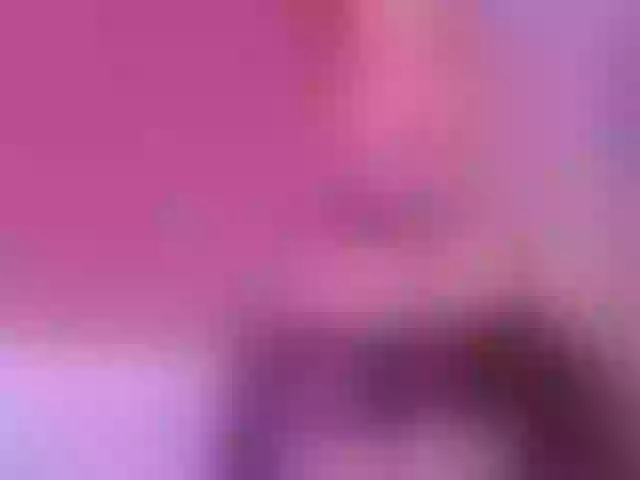 Live sex webcam photo for SarahMann #272971265