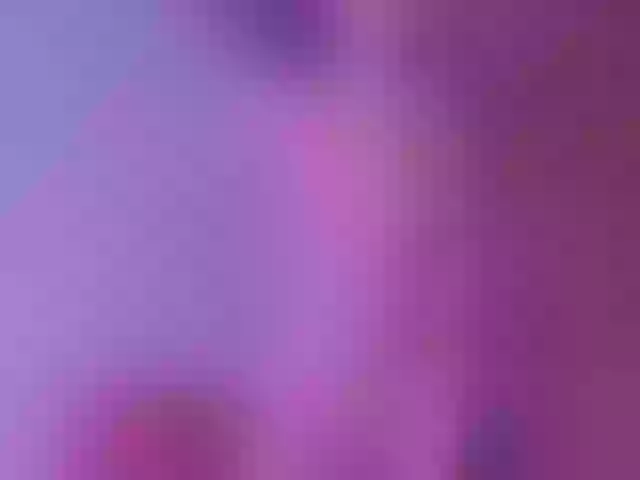 Live sex webcam photo for SarahMann #272973766