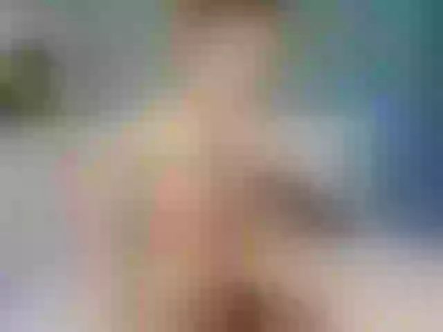 Live sex webcam photo for SarahMann #274280384
