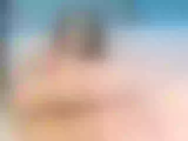 Live sex webcam photo for SarahMann #274318823