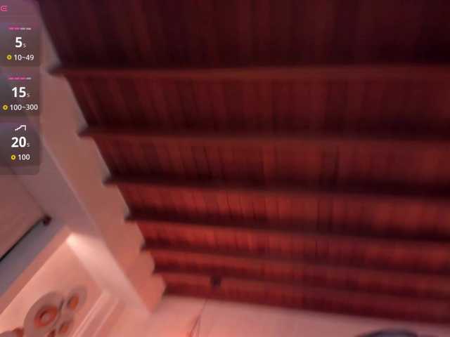 Live sex webcam photo for SarahRhodes #291905934