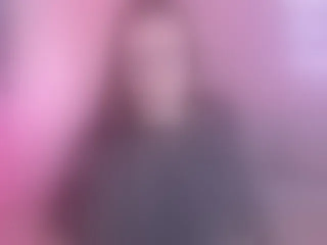 Live sex webcam photo for SarahRhodes #292703986