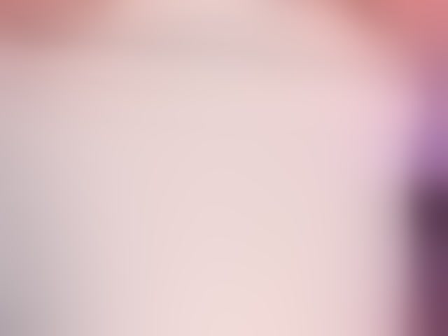 Live sex webcam photo for SarahRhodes #293302833