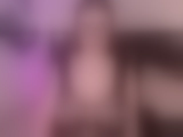 Live sex webcam photo for SarahRhodes #293655710